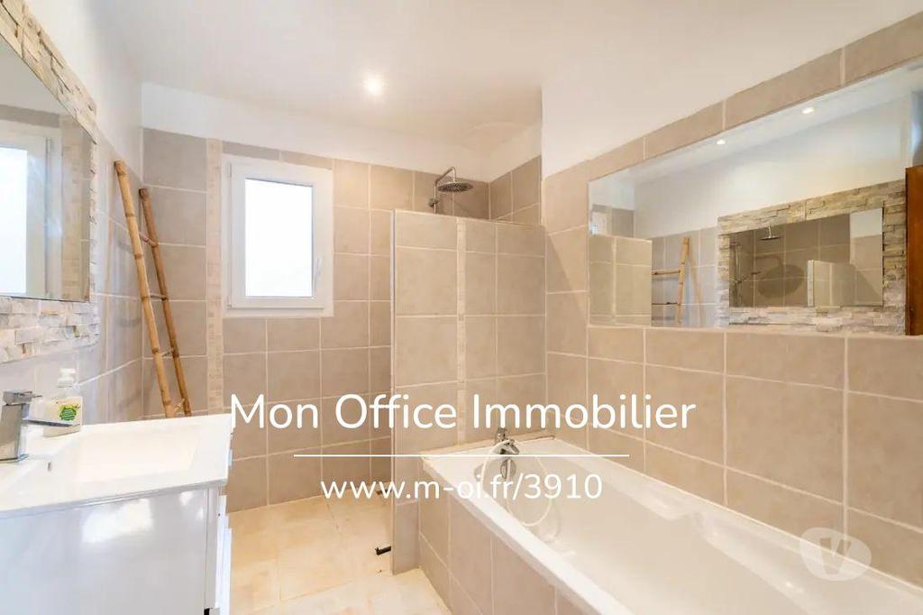Vente Maison Bouches-du-Rhône Rognes - 13840 - Photos Vivastreet (3910-AAG.) Référence : 3910-AAG. - MAS PROVENÇAL + 2...