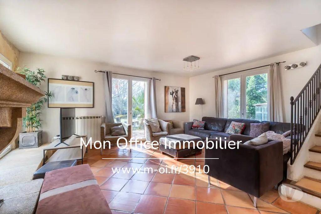 Vente Maison Bouches-du-Rhône Rognes - 13840 - Photos Vivastreet (3910-AAG.) Référence : 3910-AAG. - MAS PROVENÇAL + 2...
