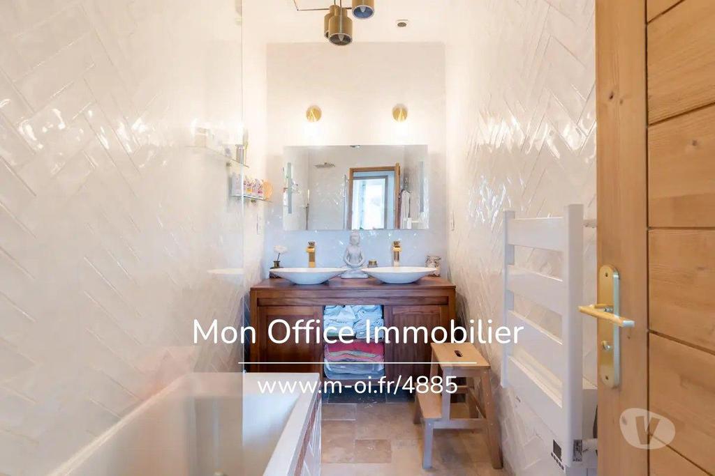 Vente Maison Bouches-du-Rhône Aubagne - 13400 - Photos Vivastreet (4885-DKE) Référence : 4885-DKE - Maison 5 pièce(s) à Aubagne...
