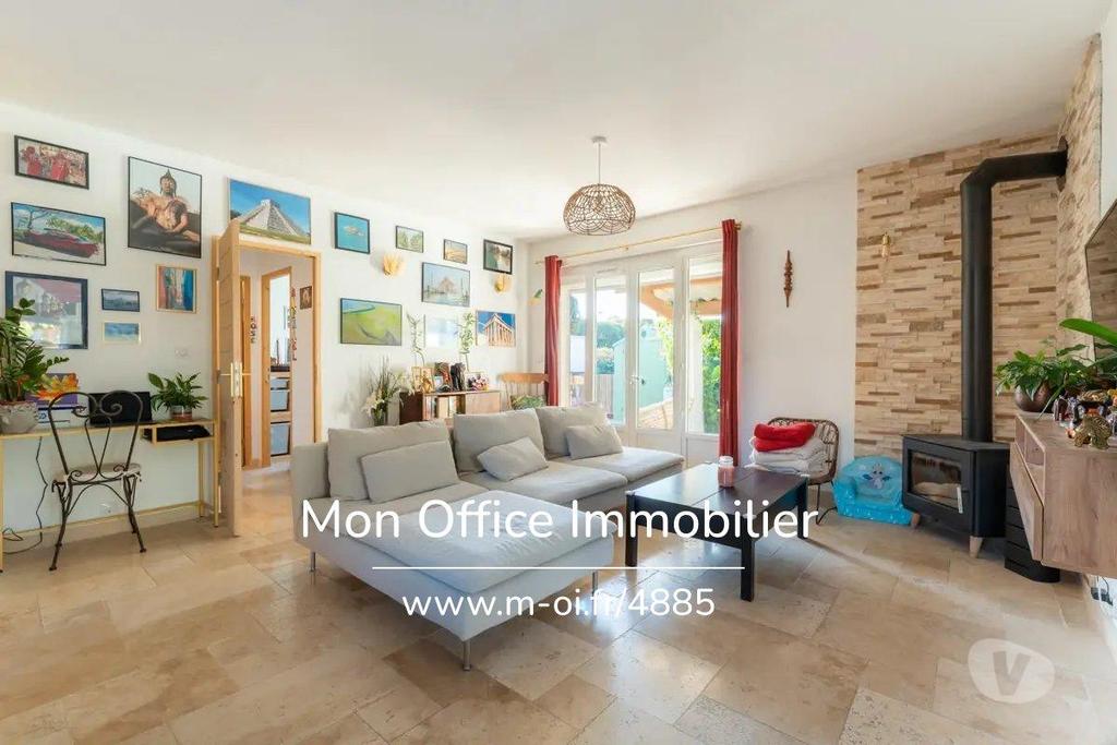 Vente Maison Bouches-du-Rhône Aubagne - 13400 - Photos Vivastreet (4885-DKE) Référence : 4885-DKE - Maison 5 pièce(s) à Aubagne...