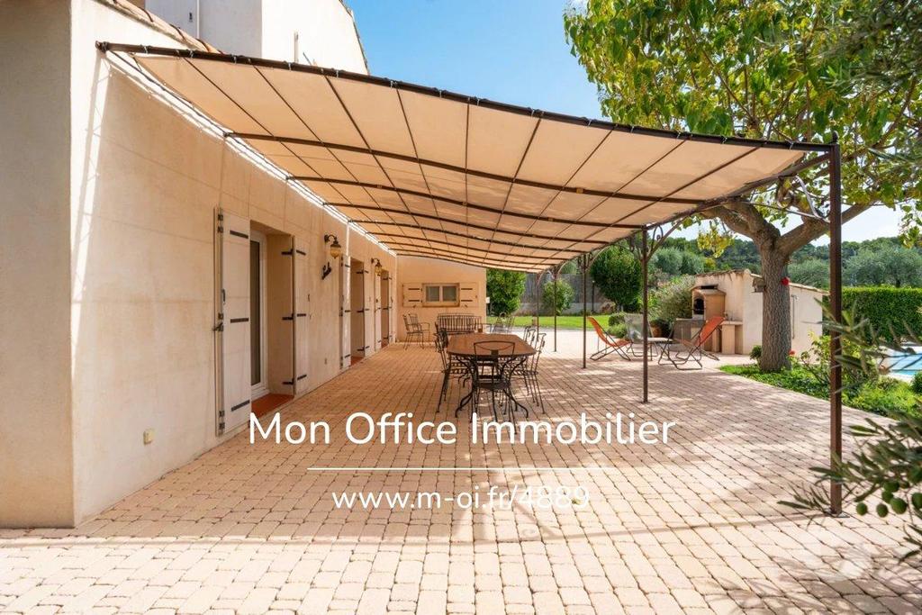 Vente Maison Bouches-du-Rhône Aix en Provence - Photos Vivastreet (4889-NGU) Référence : 4889-NGU - Maison 8 pièces - 201m2 -...