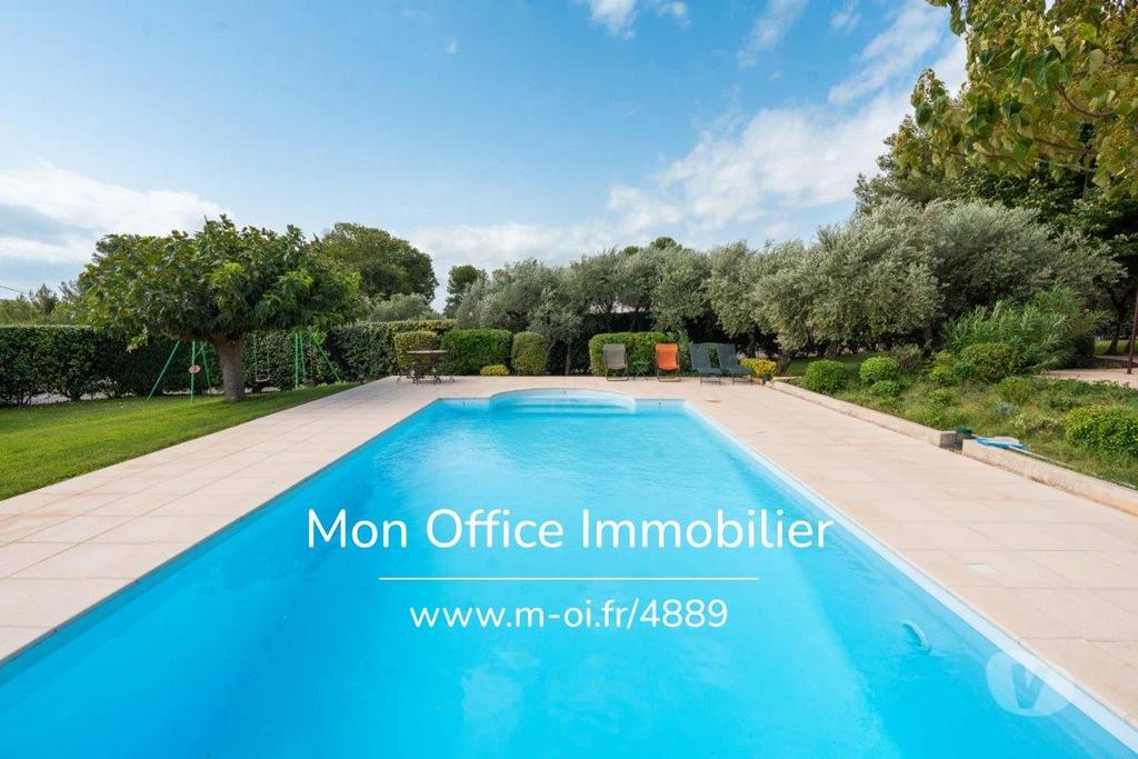 Vente Maison Bouches-du-Rhône Aix en Provence - Photos Vivastreet (4889-NGU) Référence : 4889-NGU - Maison 8 pièces - 201m2 -...