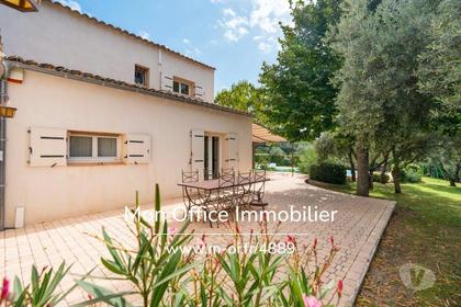 Vente Maison Aix en Provence Aix en Provence - Photos Vivastreet (4889-NGU) Référence : 4889-NGU - Maison 8 pièces - 201m2 -...