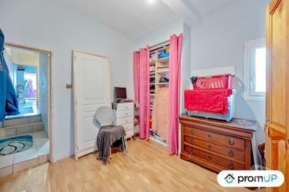 Vendre maison Cuers Var - Photos Vivastreet (V6471) Maison de village de 170 m2 à CUERS