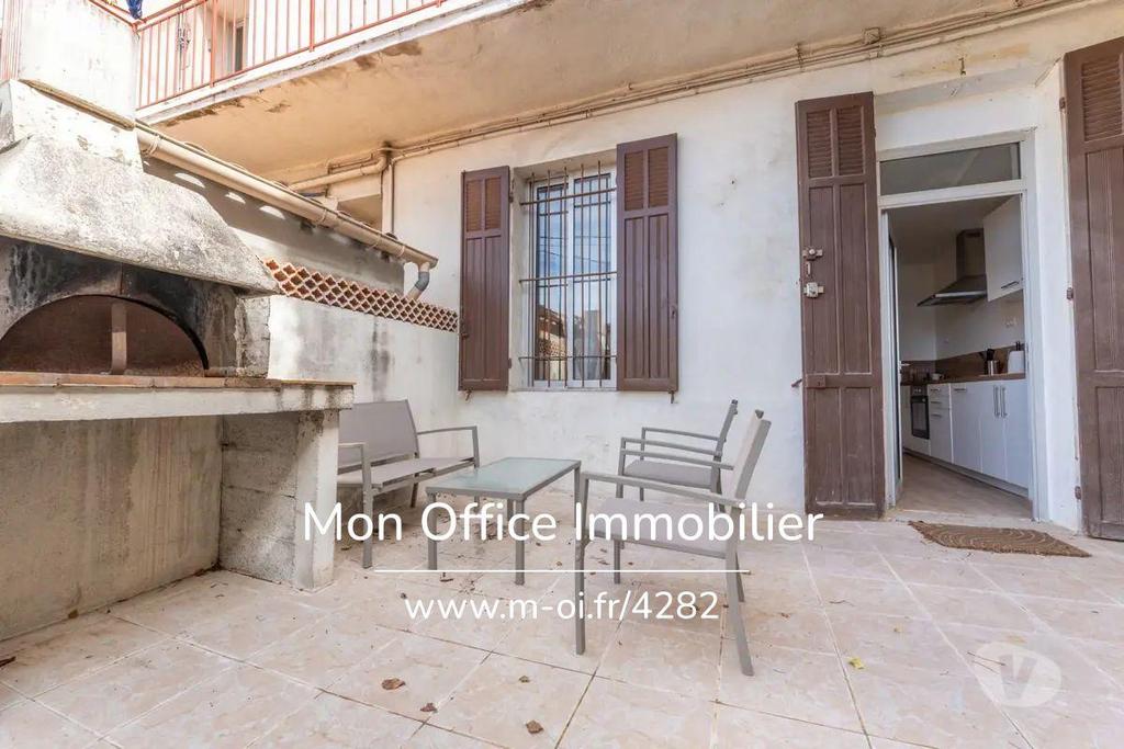Appartements à vendre Bouches-du-Rhône Marseille - Photos Vivastreet (4705-LLE) Référence : 4705-LLE - Maison 2 pièce(s) à...