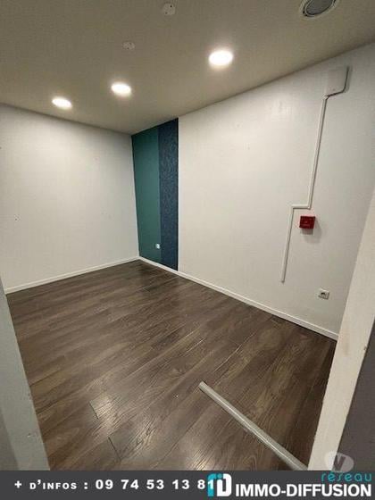vente, location de bureaux Bagnols sur Ceze Gard - Photos Vivastreet Local commercial