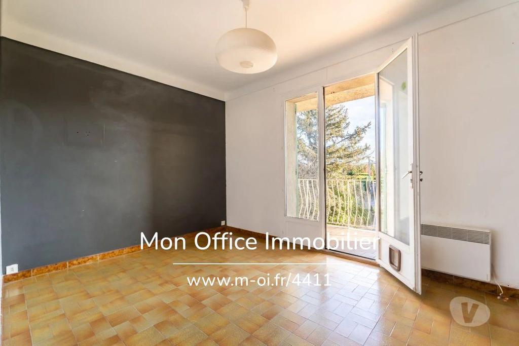Vente Maison Bouches-du-Rhône Aix en Provence - Photos Vivastreet (4411-NFI) Référence : 4411-NFI - Maison 10 pièce(s) à...
