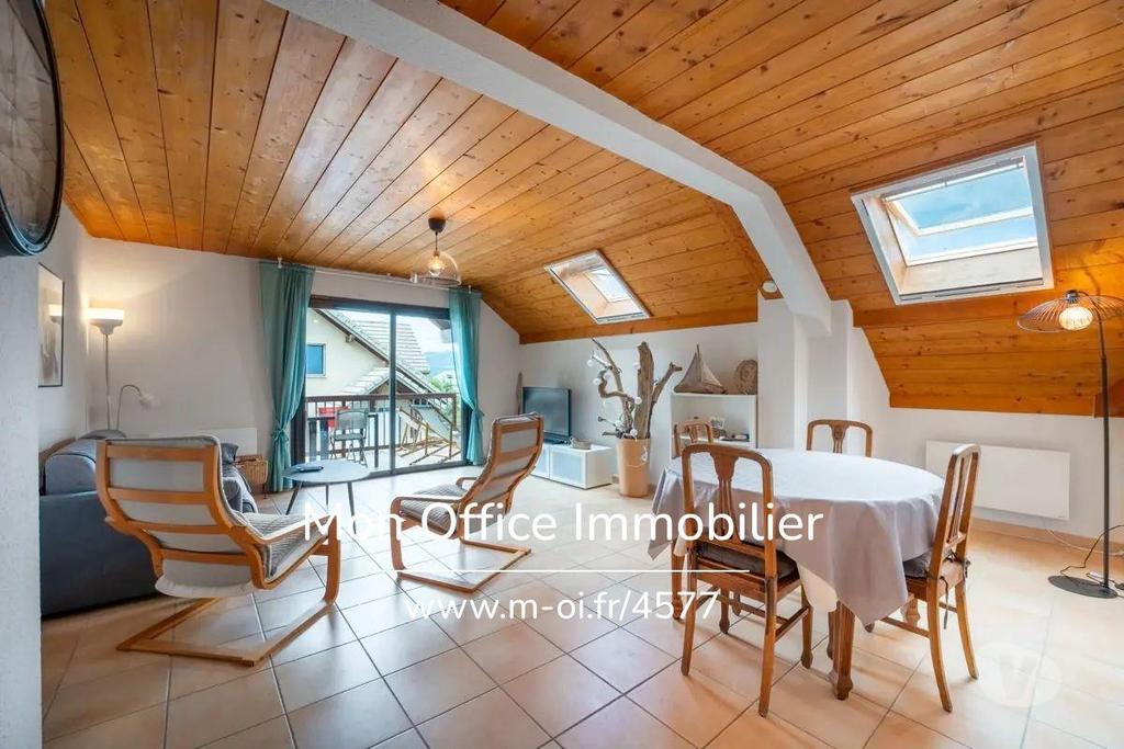 Appartements à vendre Hautes-Alpes Savines le Lac - 05160 - Photos Vivastreet (4577-MTE.) Référence : 4577-MTE. - Appartement Type 4-...