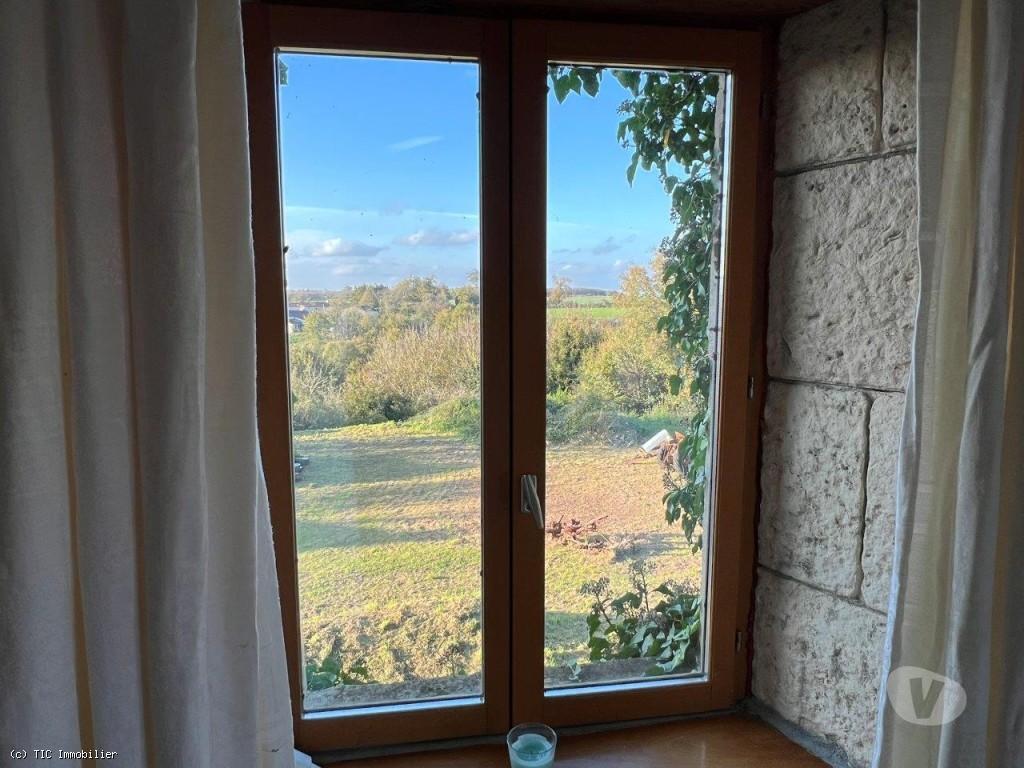 Vente Maison Vienne Civray - 86400 - Photos Vivastreet Ensemble de 2 Maisons avec Terrain et Dépendances