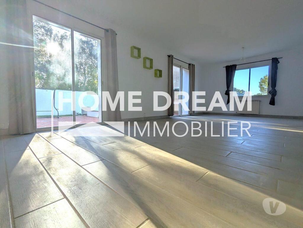 Vente Maison Var Six Fours les Plages - 83140 - Photos Vivastreet VILLA T6 - SIX-FOURS-LES-PLAGES Secteur Jaumard...