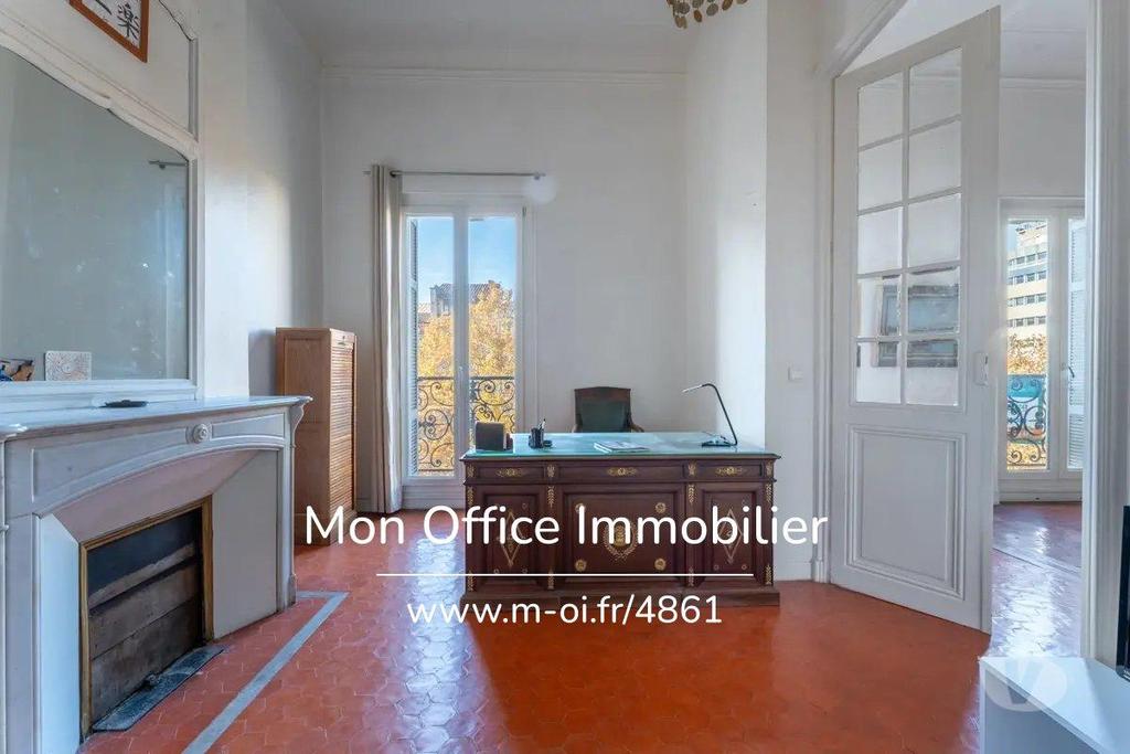 Appartements à vendre Bouches-du-Rhône Marseille - Photos Vivastreet (4861-LLE) Référence : 4861-LLE - Appartement 4 pièces