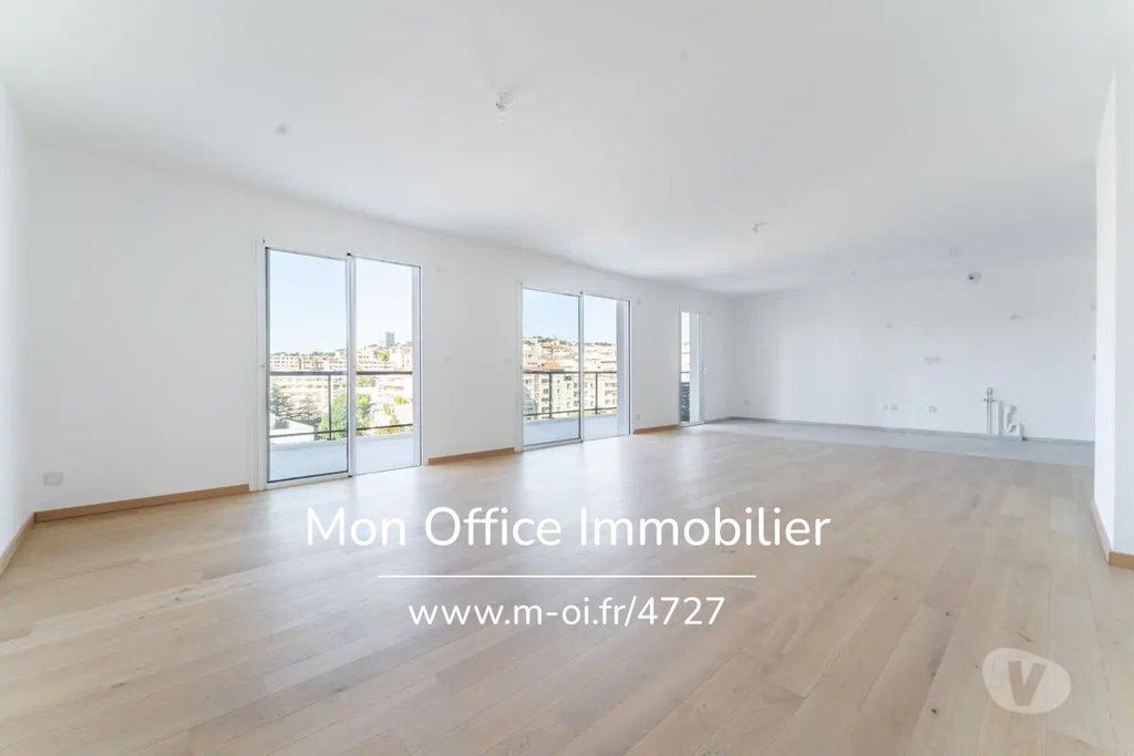Appartements à vendre Bouches-du-Rhône Marseille - Photos Vivastreet (4727-AMA) Référence : 4727-AMA - Appartement T4 - Terrasse -...