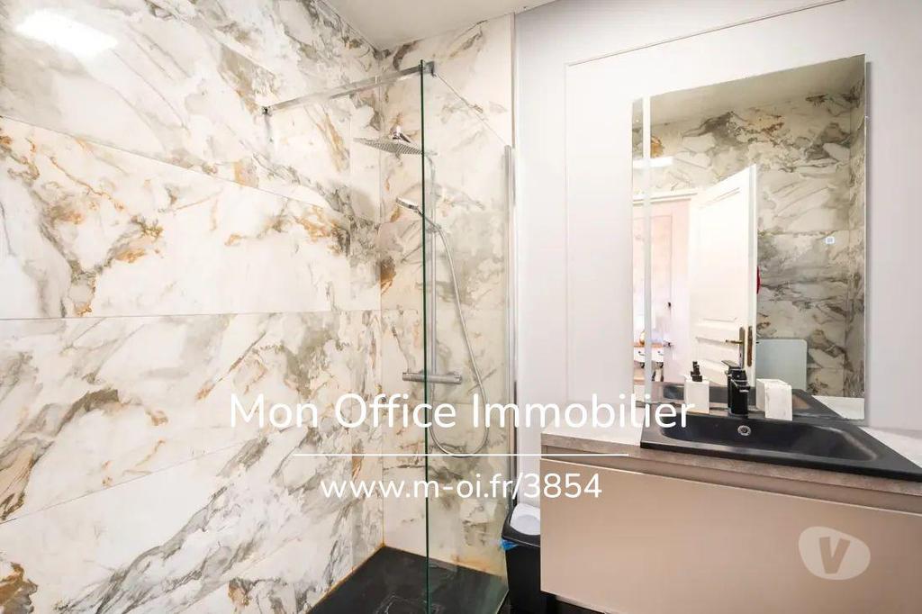 Vente Maison Var St Raphael - 83700 - Photos Vivastreet (3861-SIC) Référence : 3861-SIC - Belle maison rénovée au...