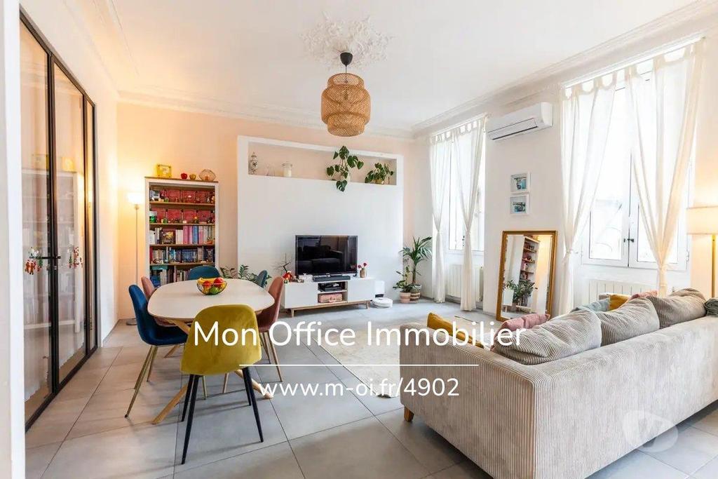 Appartements à vendre Bouches-du-Rhône Marseille - Photos Vivastreet (4902-JAN) Référence : 4902-JAN - Appartement 3 pièce(s) +...