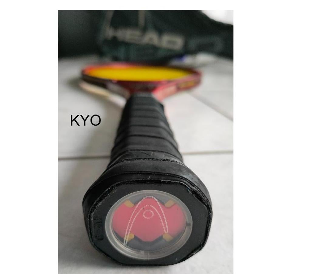 Matériel de sport Jura Foncine le Haut - 39460 - Photos Vivastreet HEAD - PRESTIGE TOUR 660, Raquette tennis, cordage Babolat