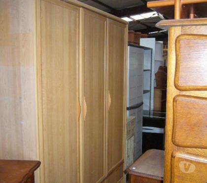 Ameublement & art de la table Sartrouville Yvelines - Photos Vivastreet Armoire en bois naturel, promotion