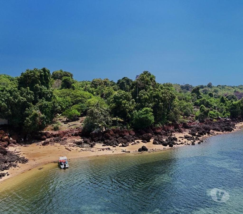 Terrain à vendre Madagascar - Photos Vivastreet Terrain sur plage de 2600m²
