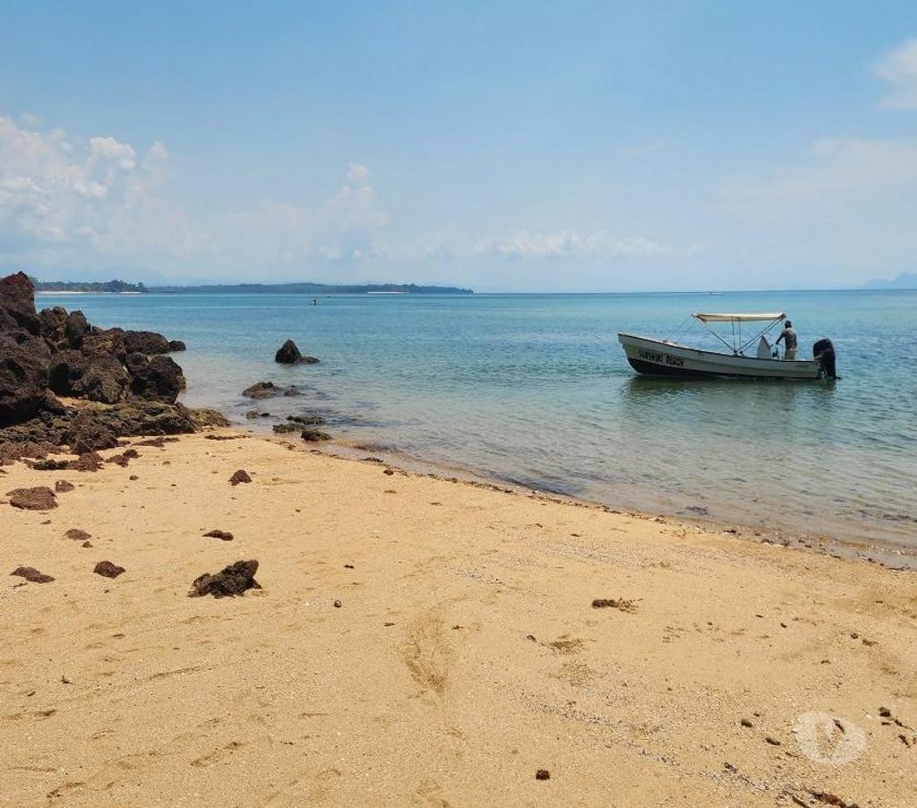 Terrain à vendre Madagascar - Photos Vivastreet Terrain sur plage de 2600m²