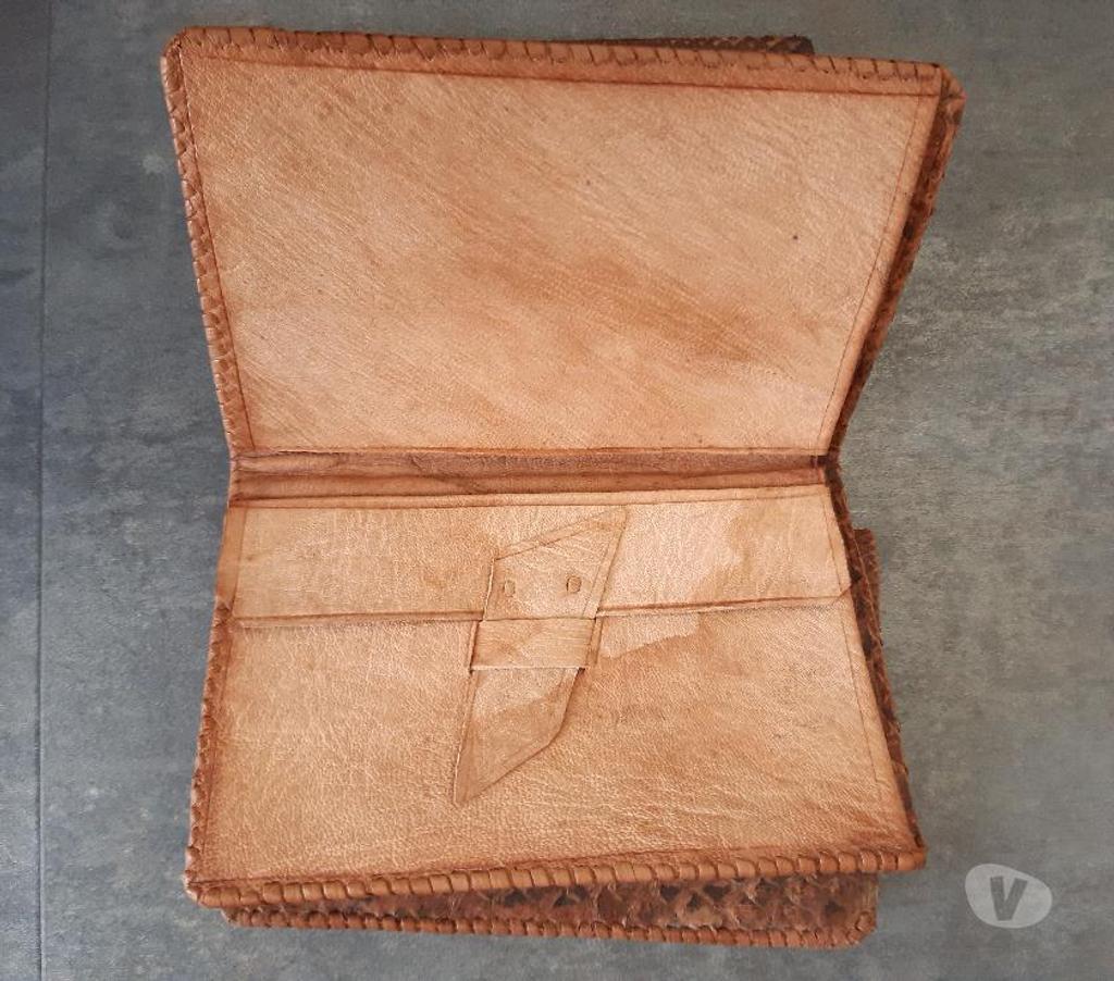 Accessoires - Bagagerie Yvelines Maurepas - 78310 - Photos Vivastreet Portefeuilles cuir
