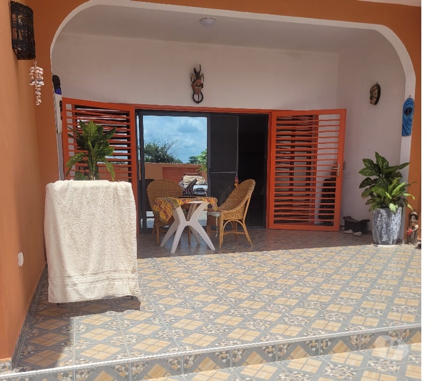 Vente Maison Sénégal - Photos Vivastreet Vends Villa avec piscine Popenguine