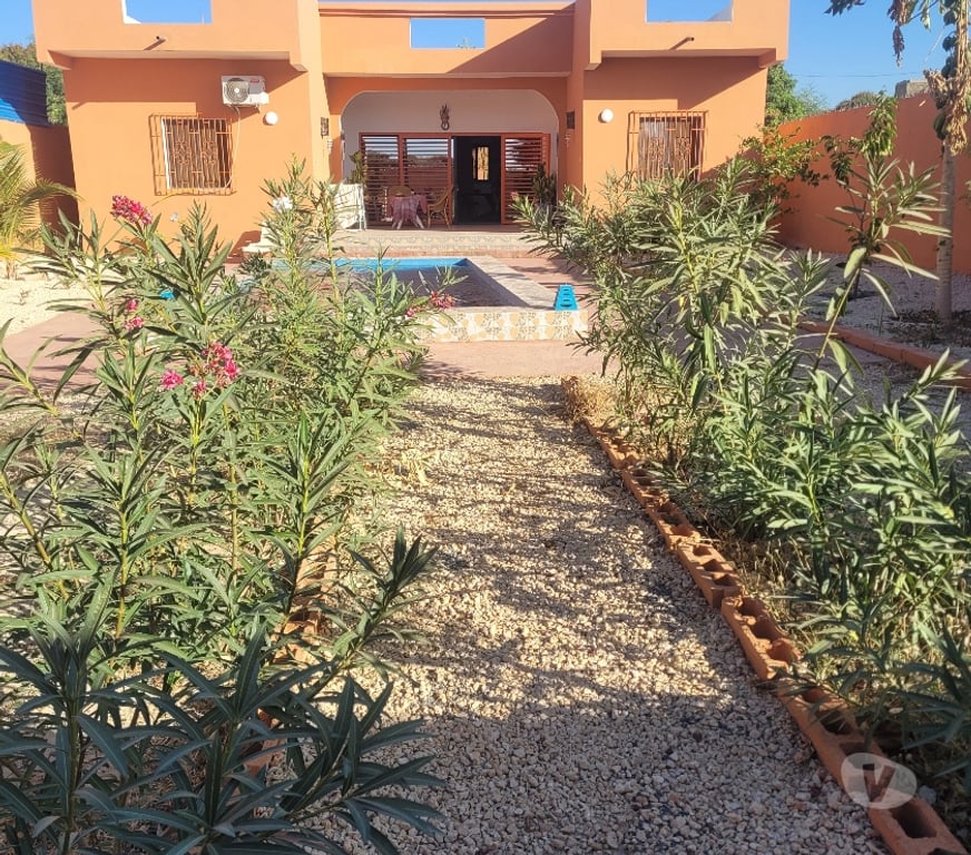 Vente Maison Sénégal - Photos Vivastreet Vends Villa avec piscine Popenguine Prix en baisse