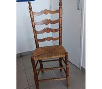 Vends une chaise de salon