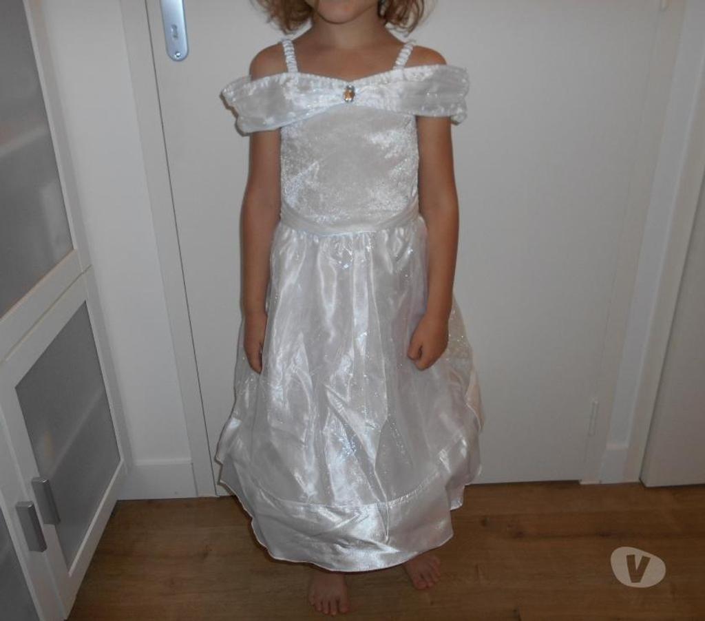 Jeux - Jouets Marne Courcy - 51220 - Photos Vivastreet Deguisement robe de mariée oxybul