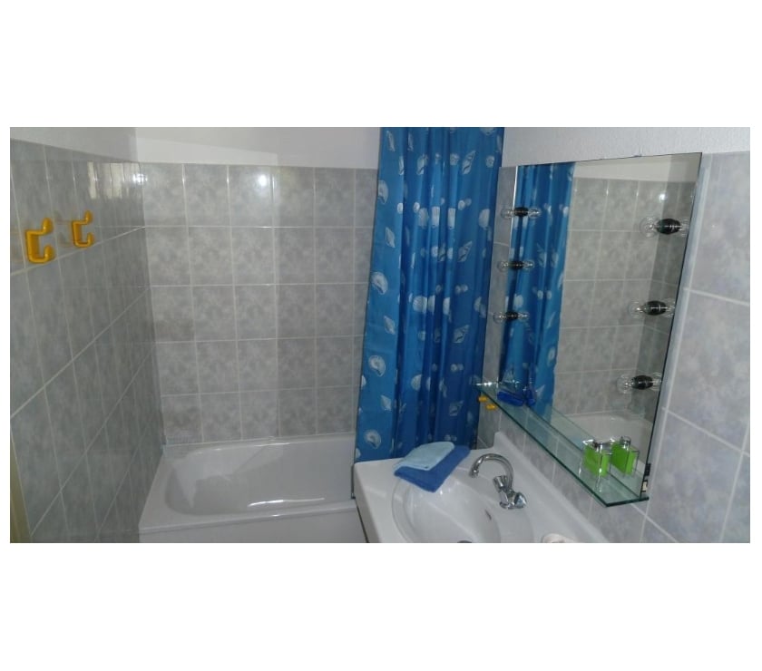 location saisonniere Charente-Maritime Royan - 17200 - Photos Vivastreet ROYAN PONTAILLAC Appart Spacieux 55m² Mezzanine et Terrasse