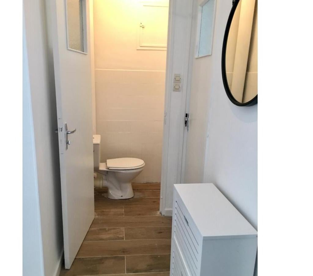 Appartements à vendre Bouches-du-Rhône Marseille - Photos Vivastreet Bel appart sur le Vieux port