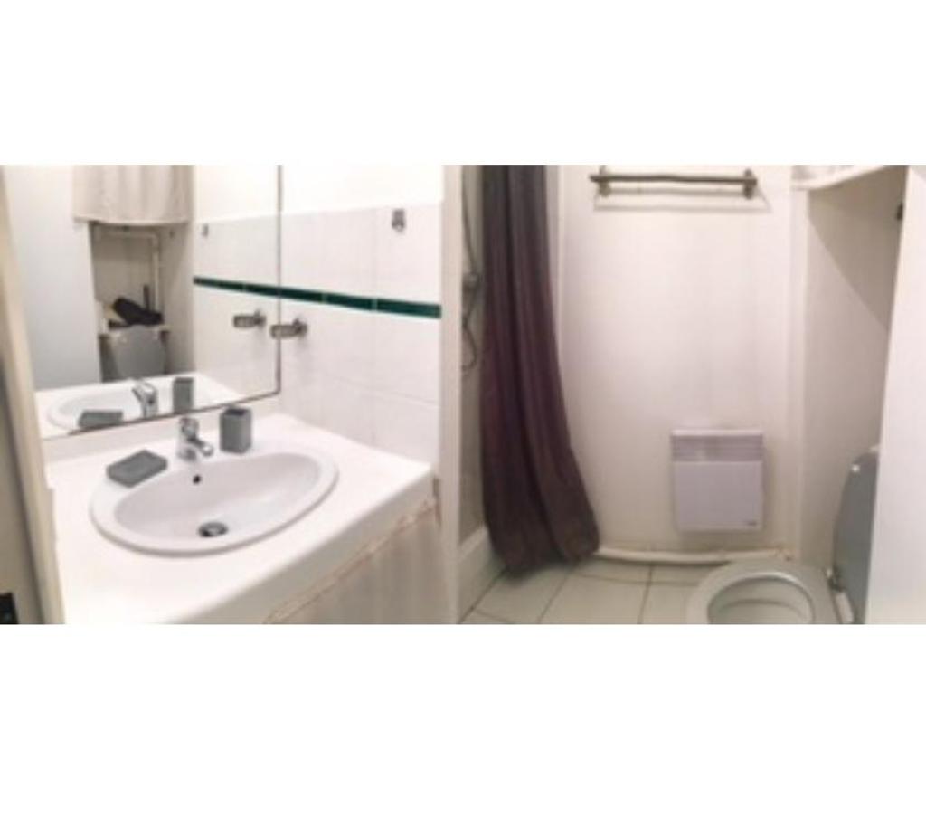Appartements à vendre Bouches-du-Rhône Marseille - Photos Vivastreet JOLI T1 26M2 RDJ +TERRASSE 21 M2+PRKG BONNEVEINE
