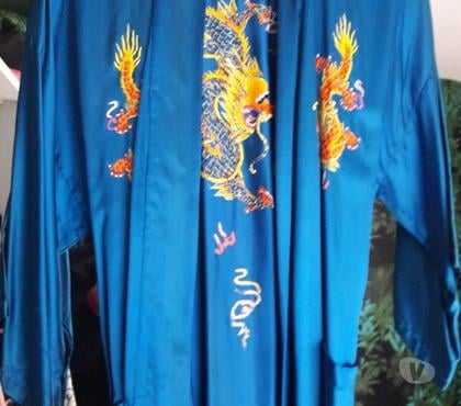 Vêtements occasion Castelginest Haute-Garonne - Photos Vivastreet vend robe de chambre d'intérieur