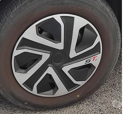 Pièces et services auto Sete Hérault - Photos Vivastreet recherche enjoliver