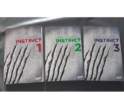 Livres occasion Courcy Marne - Photos Vivastreet 3 tomes livre Instinct bon état 12 euros pas d envoi