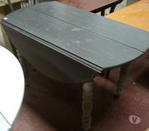 Table en bois peint, promotion