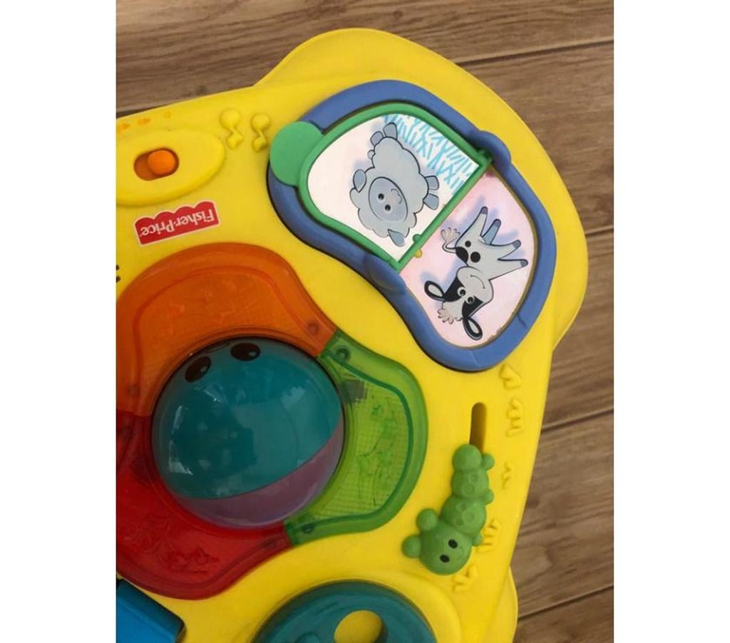 Jeux - Jouets Nord Wasquehal - 59290 - Photos Vivastreet Table d'activité Fisher-Price