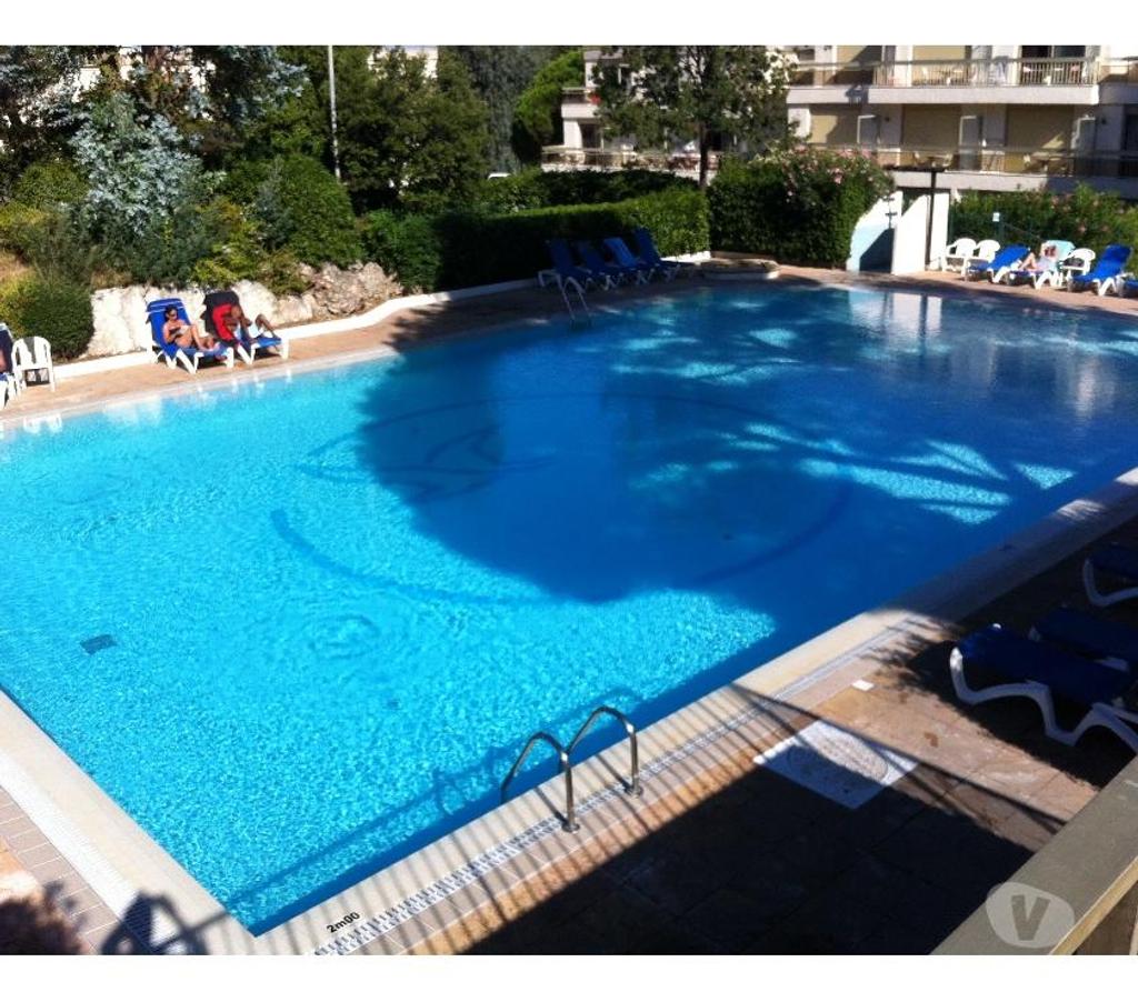location saisonniere Var St Raphael - 83700 - Photos Vivastreet Duplex 6 couchages St Raphael 83700