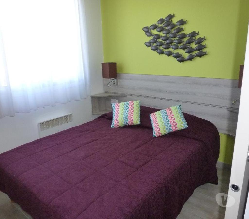 location saisonniere Var St Raphael - 83700 - Photos Vivastreet Duplex 6 couchages St Raphael 83700