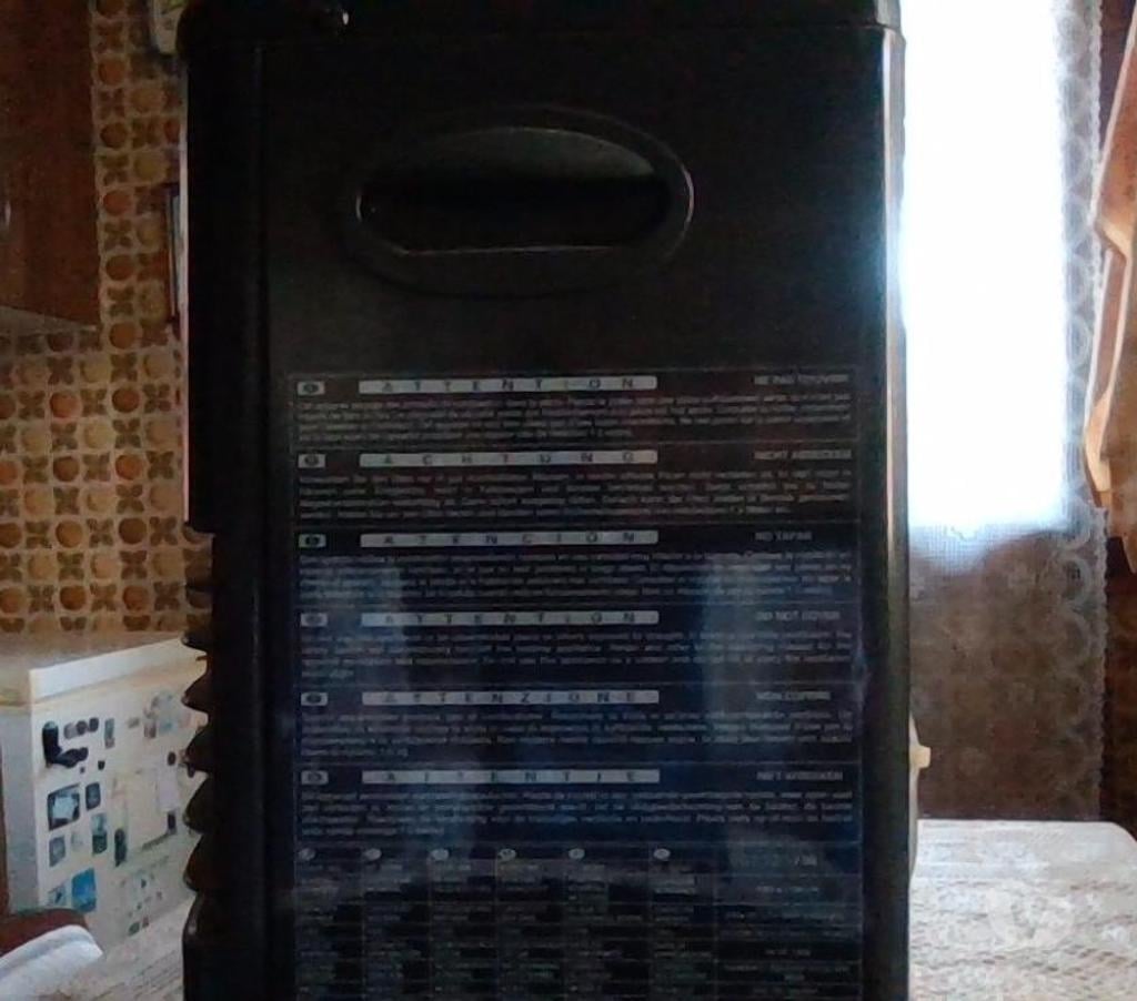 Electroménager occasion Hérault Montels - 34310 - Photos Vivastreet vente d'un poele à pétrole electrique