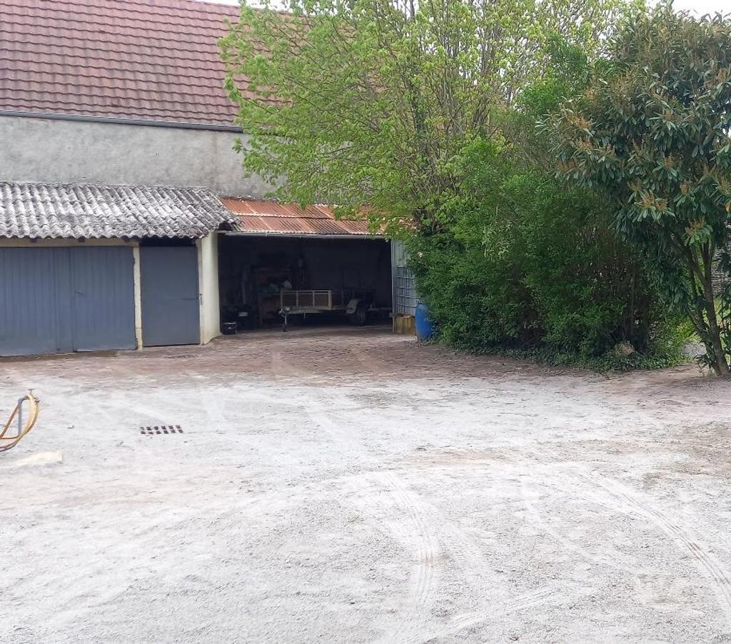 Vente Maison Saône-et-Loire Ige - 71960 - Photos Vivastreet Igé, Maison de village 80 m² avec 780m² de terrain