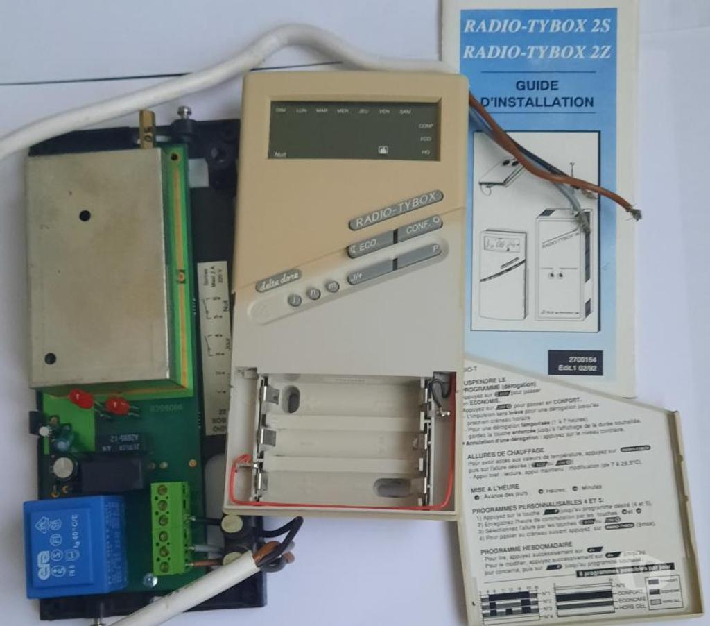 Loiret Orleans - Photos Vivastreet THERMOSTAT et RÉCEPTEUR RADIO TYBOX 2 S occasion