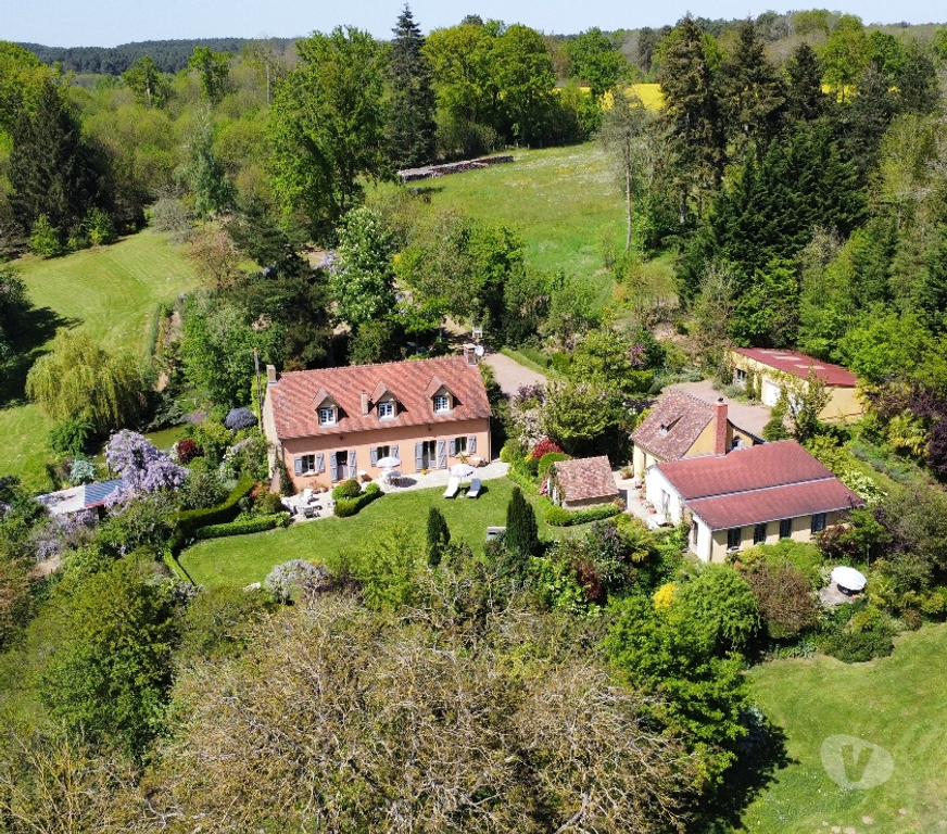 Vente Maison Sarthe Ecommoy - 72220 - Photos Vivastreet BAISSE DE PRIX 2H DE PARIS LE MANS maison + maison d’amis