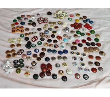 Collections Antibes Alpes-Maritimes - Photos Vivastreet capsules de champagne