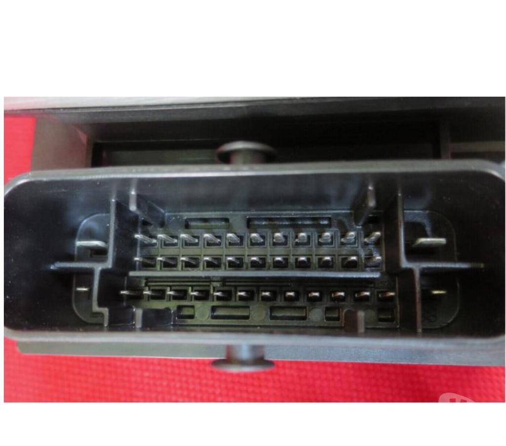 Pièces et services auto Bas-Rhin Ville - 67220 - Photos Vivastreet Module de commandeABS 0265230332 13282283 FF 0265951015 OPEL
