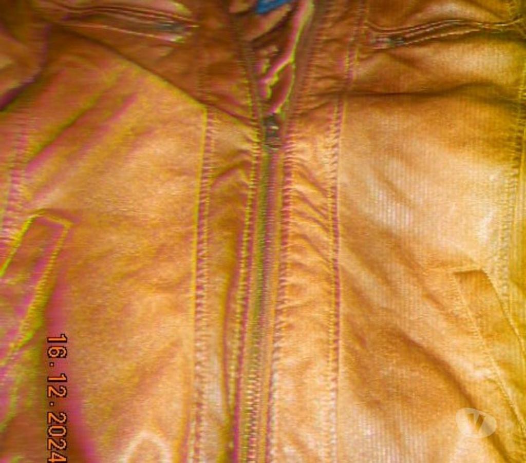 Vêtements occasion Nord Conde sur l'Escaut - 59163 - Photos Vivastreet blouson style cuir marron