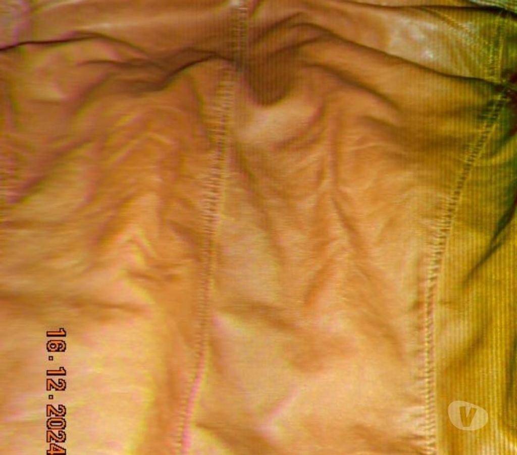 Vêtements occasion Nord Conde sur l'Escaut - 59163 - Photos Vivastreet blouson style cuir marron