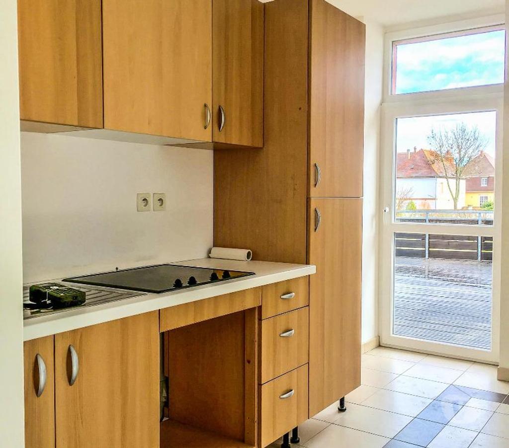 Location appartement Bas-Rhin Rosheim - 67560 - Photos Vivastreet Beau F2 proch. centre lumineux av grande terrasse.