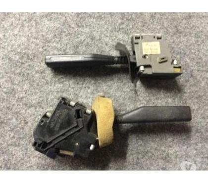 Pièces moteur et accessoires auto St Vrain Essonne - Photos Vivastreet COMMODO DE 205 GTI