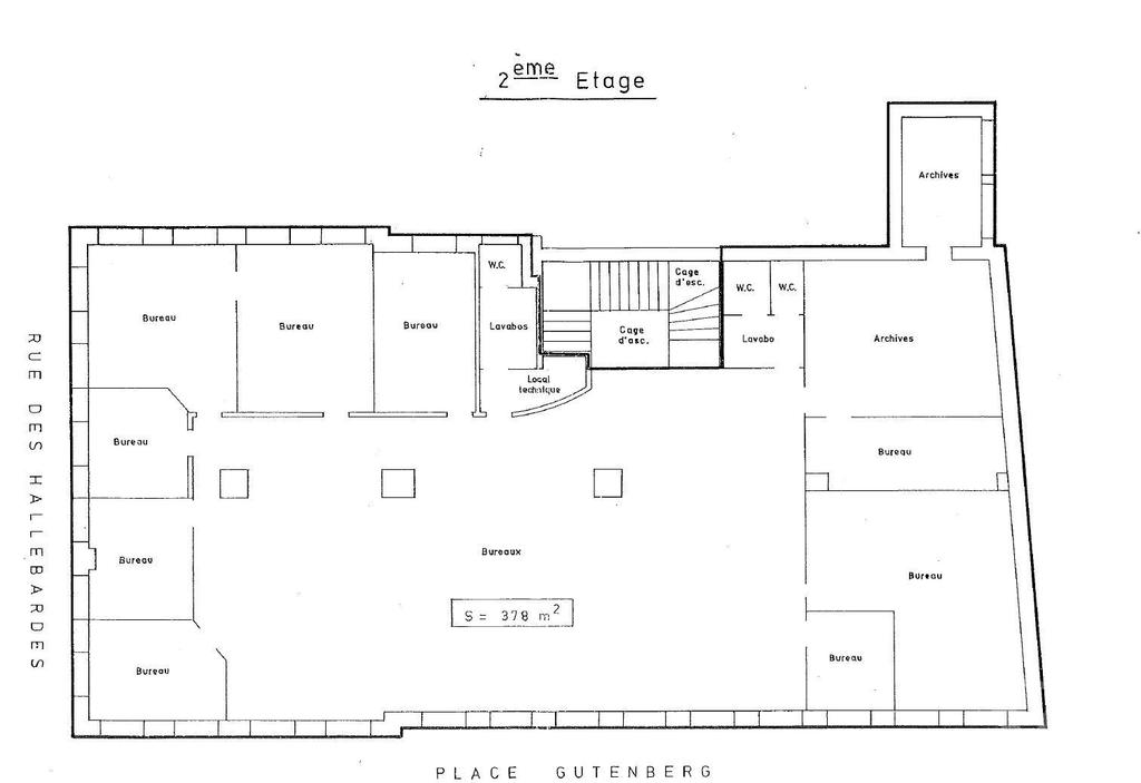bureaux locaux Bas-Rhin Strasbourg - Photos Vivastreet Exceptionnel bureau 378m2 Place Gutenberg