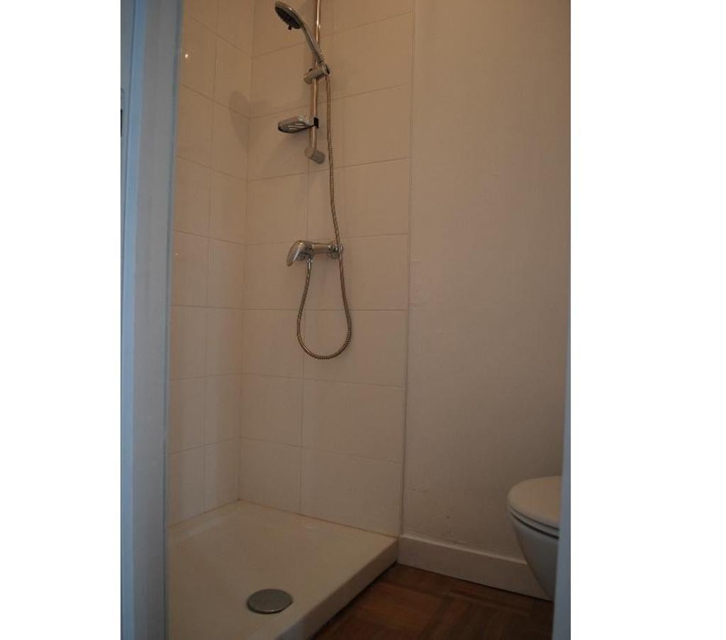 Appartement meublé Finistère Morlaix - 29600 - Photos Vivastreet B11 Studio MORLAIX (buanderie, terrasse, jardin, pkg)