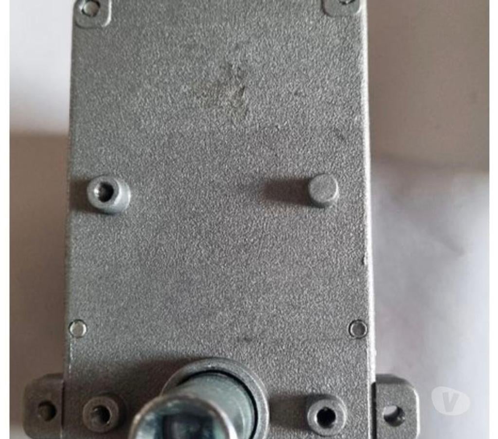  Nord Lille - Photos Vivastreet MOTEUR NEUF MARQUE italienne KENTA POUR TOURNE BROCHE DE ROT